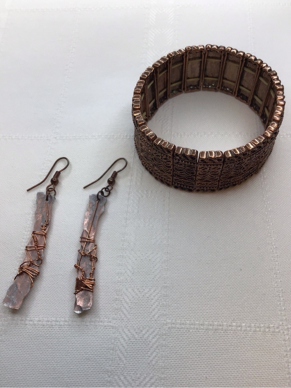 Copper-Tone Stretch Bracelet and Wire-Wrapped Drop Earrings Set
